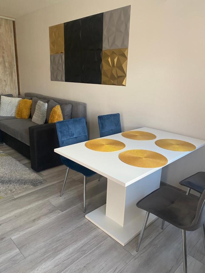 Gabrielle Apartman Hajdúszoboszló Екстериор снимка